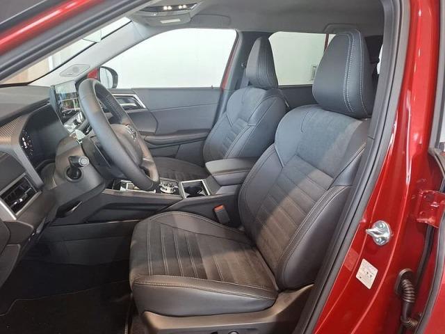 Mitsubishi Outlander PHEV 4WD Kaiteki