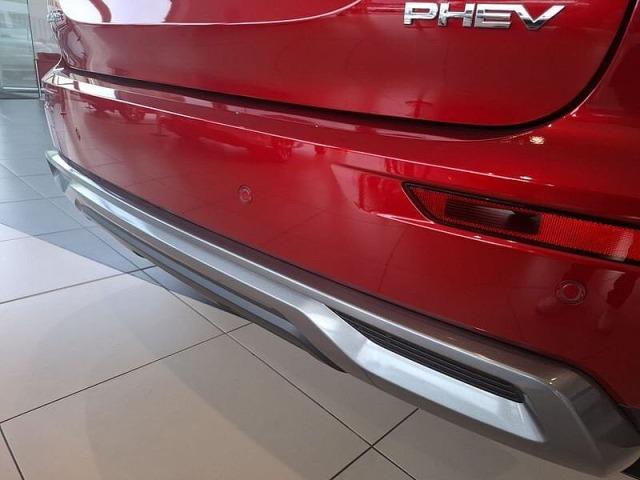 Mitsubishi Outlander PHEV 4WD Kaiteki