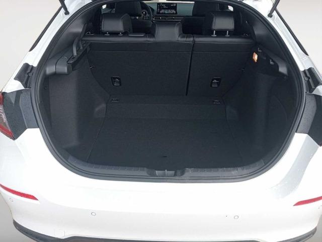 Honda Civic 2.0 i-MMD Advance CVT