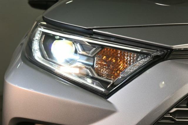 Toyota Rav4 2.5l 220H Luxury 218cv