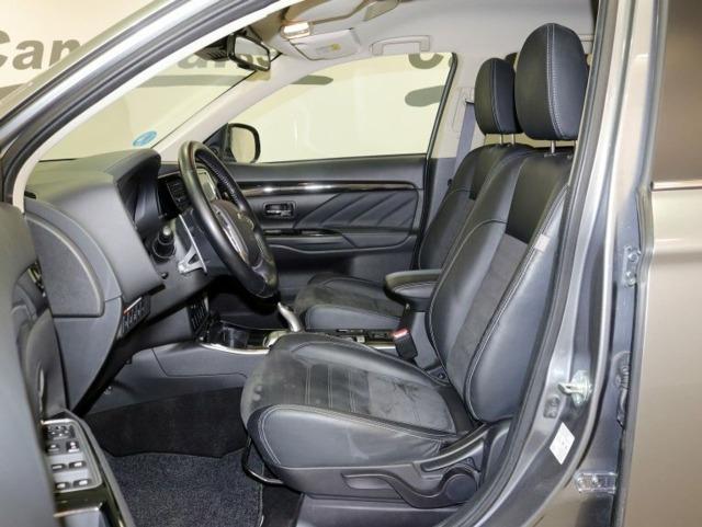 Mitsubishi Outlander 2.0 PHEV Kaiteki Auto 4WD 203 CV