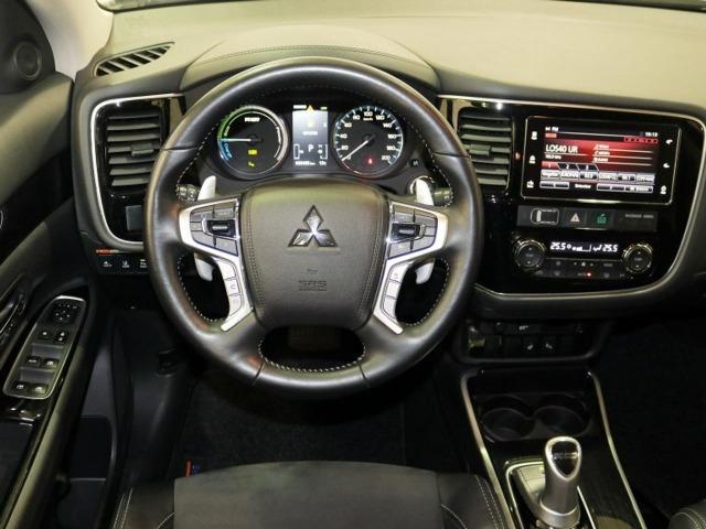 Mitsubishi Outlander 2.0 PHEV Kaiteki Auto 4WD 203 CV