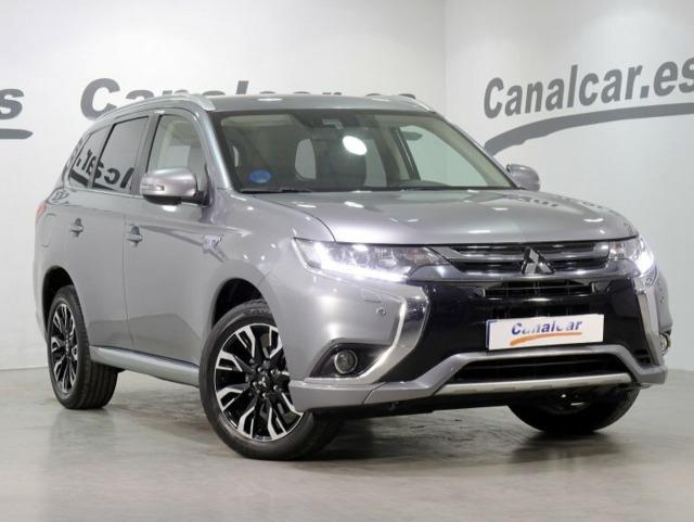 Mitsubishi Outlander 2.0 PHEV Kaiteki Auto 4WD 203 CV