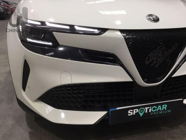 Alfa Romeo Junior Ibrida 100kW (136CV) Ibrida