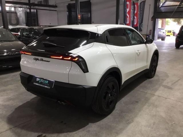 Alfa Romeo Junior Ibrida 100kW (136CV) Ibrida