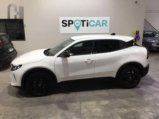 Alfa Romeo Junior Ibrida 100kW (136CV) Ibrida