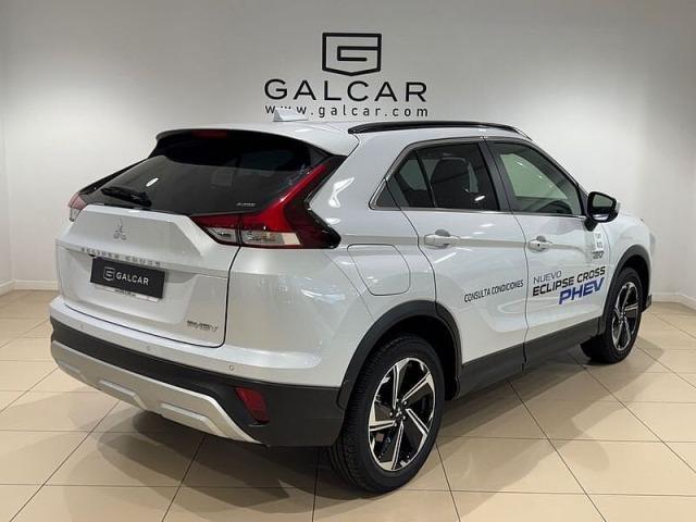 Mitsubishi Eclipse Cross 2.4 PHEV Auto 4WD Kaiteki