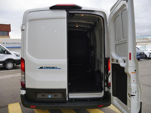 Ford Transit 425 L2 BEV 75kWh 184CV Trend RWD
