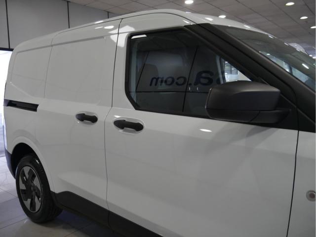 Ford Transit Courier Van BEV 54kWh 100kW Trend Auto