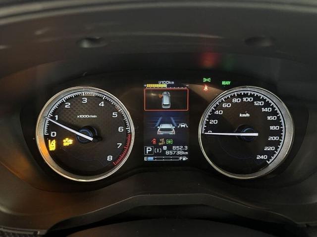 Subaru Forester 2.0i Hybrid CVT Executive