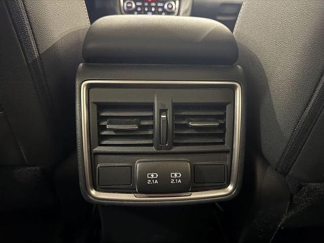 Subaru Forester 2.0i Hybrid CVT Executive