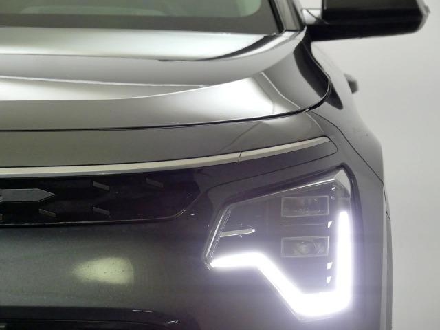 Kia Niro BEV 65KWH 150KW E-NIRO EMOTION 204 5P