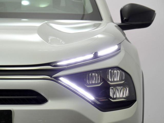 Citroën C4 X BEV 50 KWH ELECTRIC SHINE 136 4P