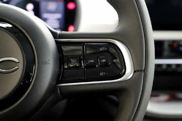 Fiat 500 BEV 42KWH ICON 118 4P