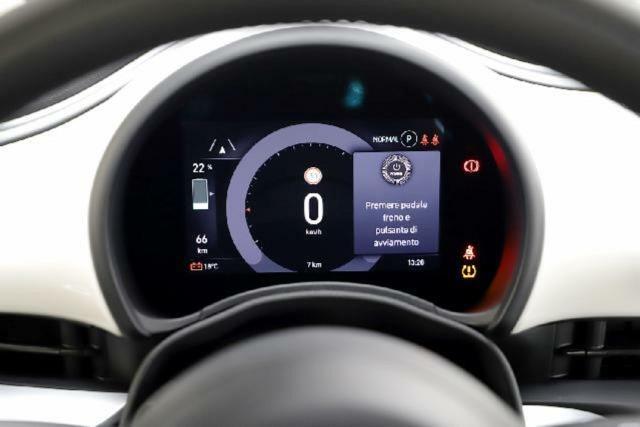Fiat 500 BEV 42KWH ICON 118 4P