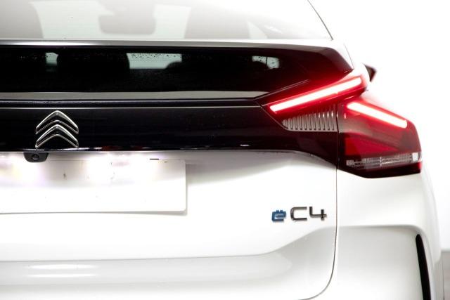 Citroën C4 BEV 50 KWH ELECTRIC SHINE 136 5P