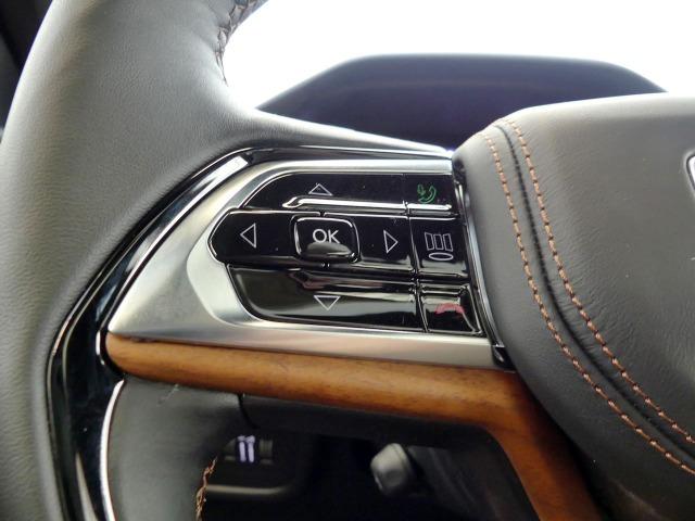 Jeep Grand Cherokee SUMMIT RESERVE