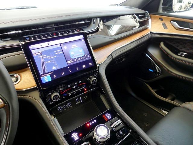 Jeep Grand Cherokee SUMMIT RESERVE