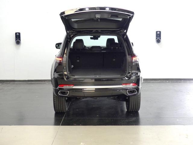 Jeep Grand Cherokee SUMMIT RESERVE