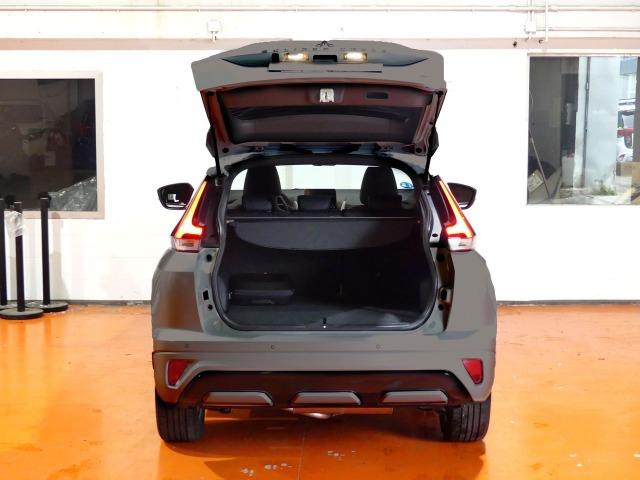 Mitsubishi Eclipse Cross 2.4 PHEV KAITEKI+ AUTO 4WD 188 5P