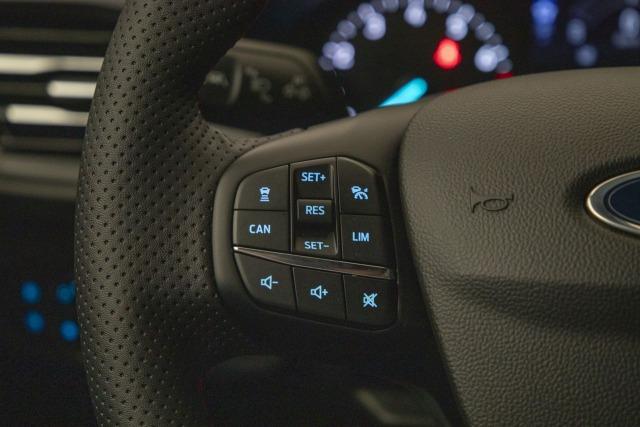 Ford Focus 1.0 ECOBOOST MHEV 92KW ST-LINE 125 5P