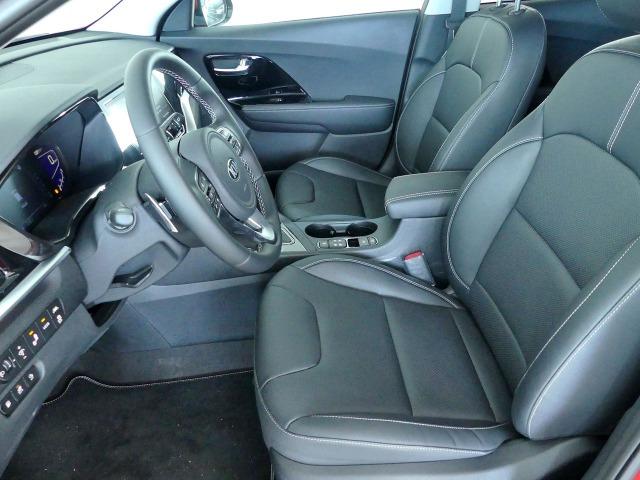 Kia Niro f/l 1.6 PHEV Emotion 141CV