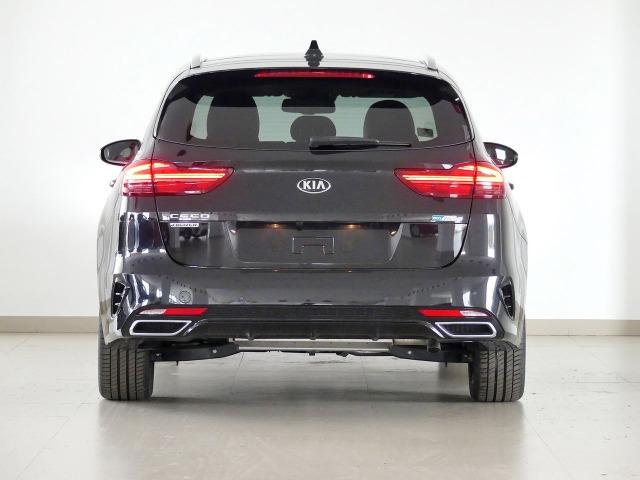 Kia Ceed 1.6 GDI PHEV EMOTION TOURER 141CV 5P