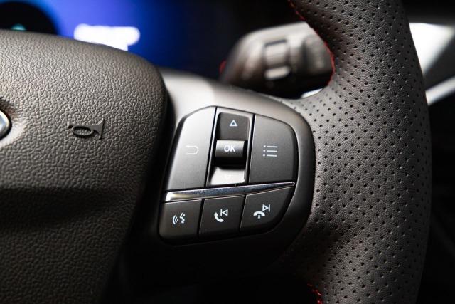 Ford Kuga 2.5 PHEV ST-LINE X AUTO 225 5P