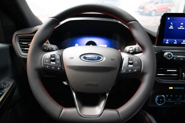 Ford Kuga 2.5 PHEV ST-LINE X AUTO 225 5P