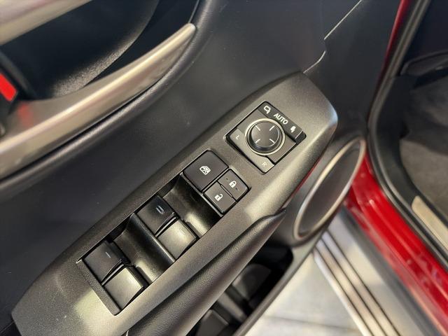 Lexus Nx 2.5 300h F Sport Panorámico 4WD 145 kW (197 CV)
