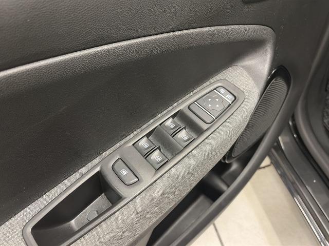 Renault Zoe Intens R135 Batería 50kWh 99 kW (135 CV)