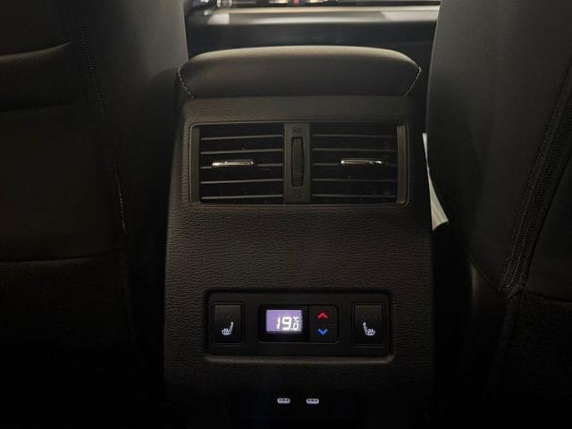 Mitsubishi Outlander PHEV 4WD Kaiteki+