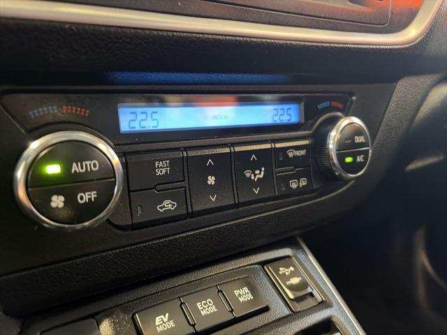 Toyota Auris Hybrid Advance 100 kW (136 CV)