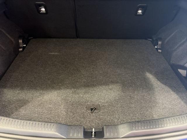 Toyota Auris Hybrid Advance 100 kW (136 CV)