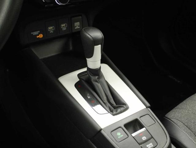 Honda Jazz JAZZ 1.5 I-MMD HEV ELEGANCE 5P