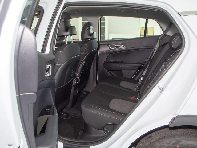 Kia Sportage 1.6 T-GDI HEV DRIVE AUTO 215CV 5P