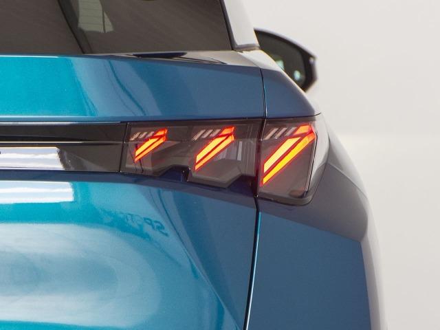 Peugeot 3008 BEV 73KWH 157KW GT 214CV 5P