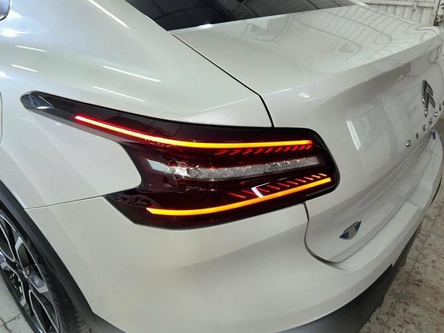 Citroën C4 X ë-C4 X eléctrico 100kW 50KWh Shine