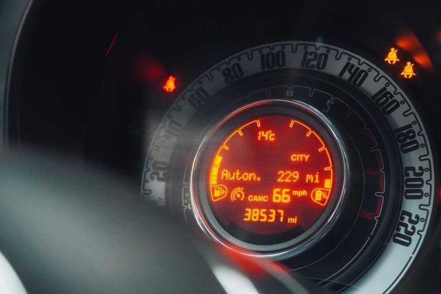 Fiat 500 Cult 1.0 Hybrid 51KW (70 CV)