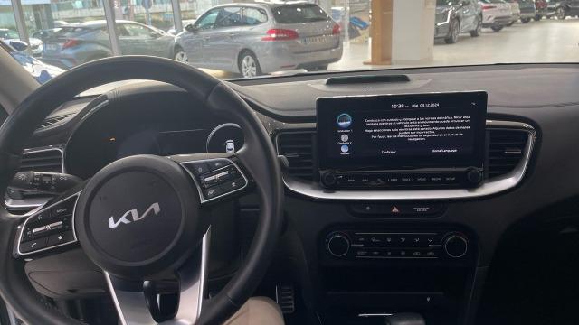 Kia Xceed 1.6 GDI PHEV EMOTION 141CV 5P