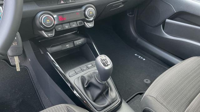 Kia Stonic 1.0 T-GDI MHEV IMT 74KW DRIVE 100CV 5P