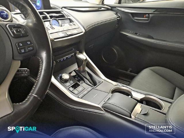 Lexus Nx 2.5 300h  Navigation 2WD Business