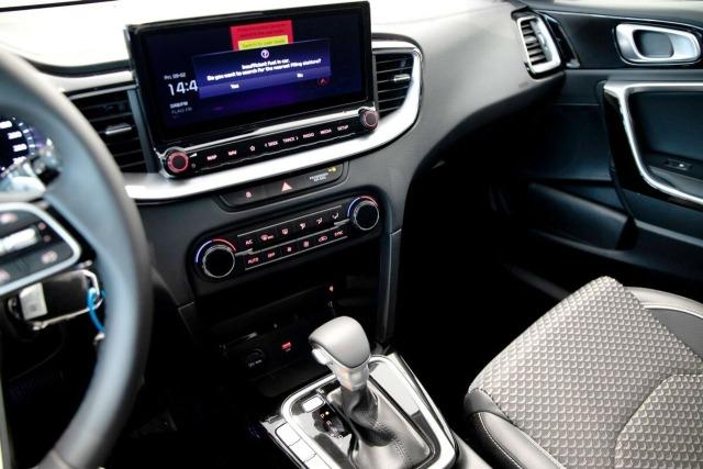 Kia Ceed 1.0 MHEV 74KW TECH DCT 100CV 5P