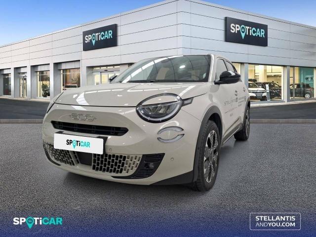 Fiat 600 600 MHEV  1.2 74kW (100CV) DDCT La prima