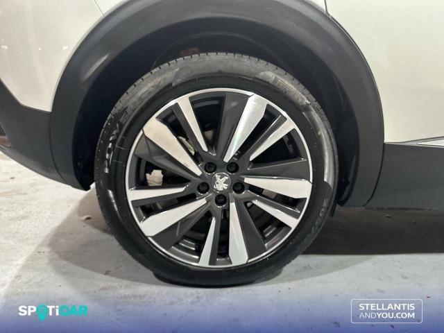 Peugeot 3008 300 e-EAT8 GT