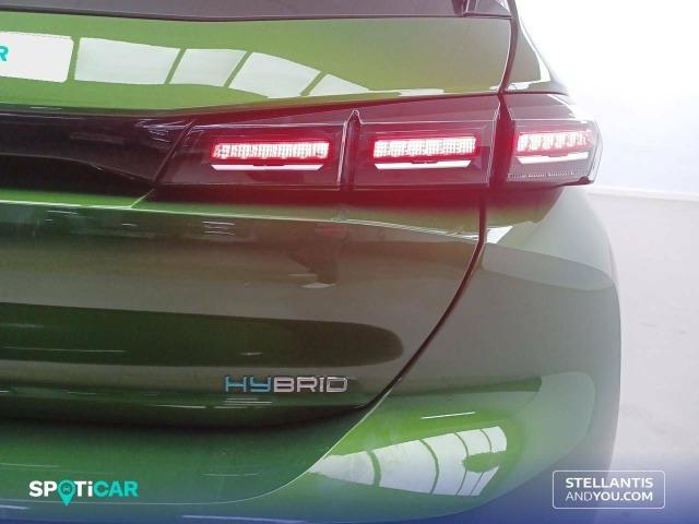 Peugeot 308 5P  Hybrid 180 eEAT8 Active Pack