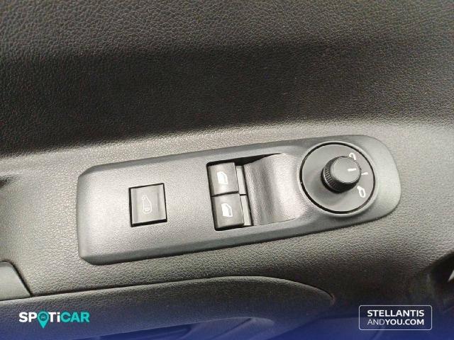 Opel Combo Cargo Comboe 4 Cargo L 800kg Eléctrico 100kW Batería 5 -