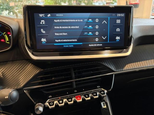 Peugeot 208 208 5P Style HYBRID 100 eDCS6