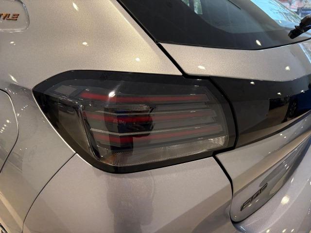 Peugeot 208 208 5P Style HYBRID 100 eDCS6