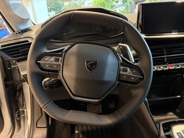 Peugeot 208 208 5P Style HYBRID 100 eDCS6